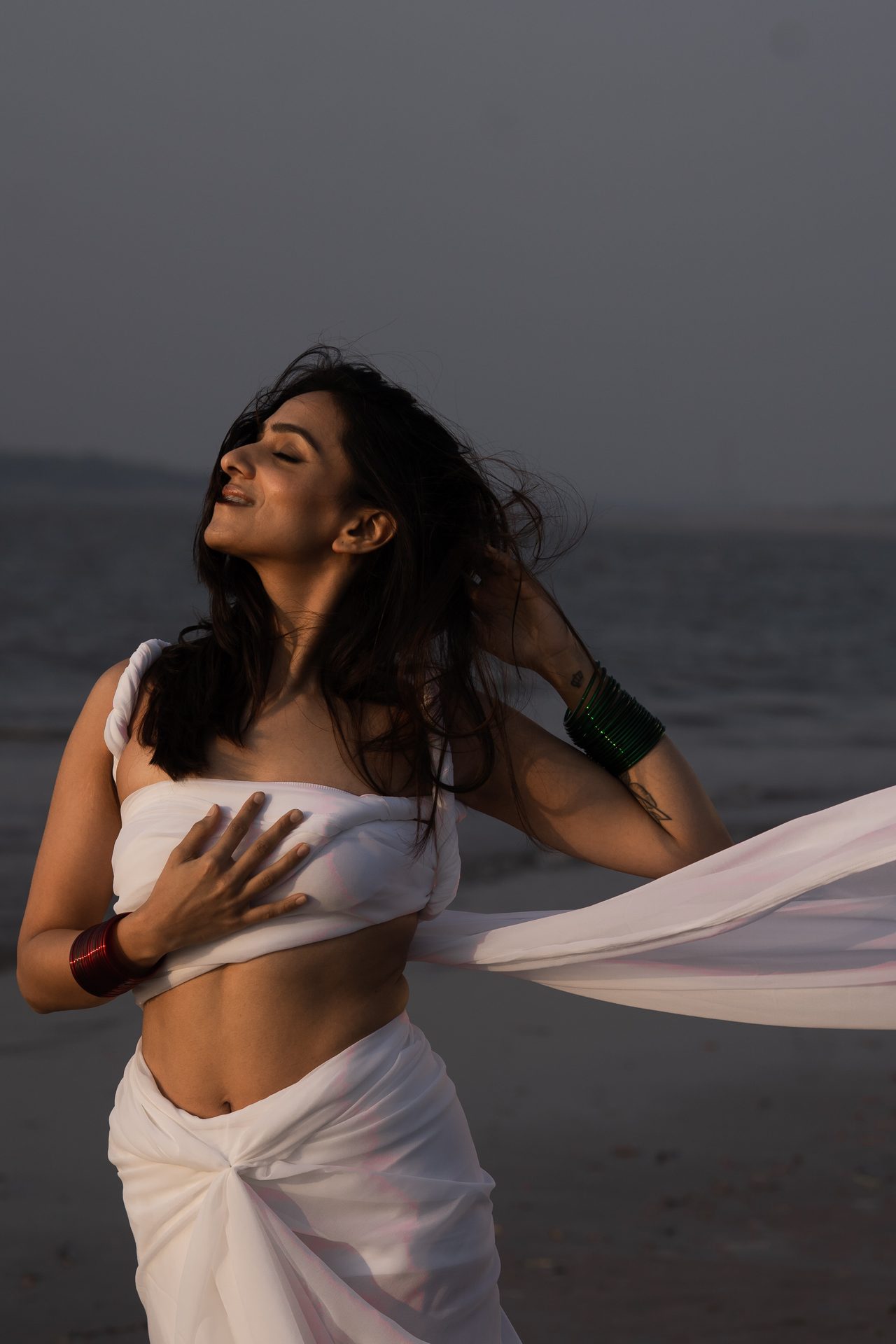 Siffaat Gandhi — joyful turn, sea breeze and chiffon